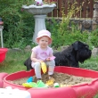 Rebe�ka s Mark�tkou na p��kovi�ti